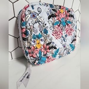 NWT Harry Potter Vera Bradley Herbology Print Cord Organizer